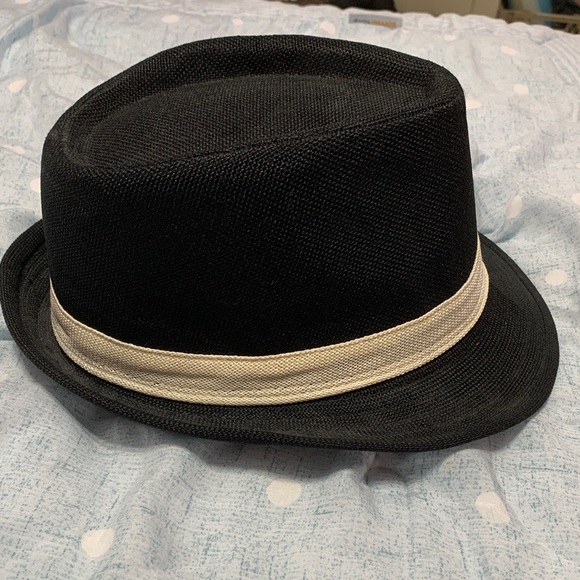 VTG 2b bebe Black Fedora Hat with Cream Band - Picture 4 of 10